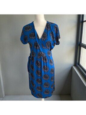 ANN TAYLOR Blue Botanical Leaf Print Wrap Dress Size 6 Petite